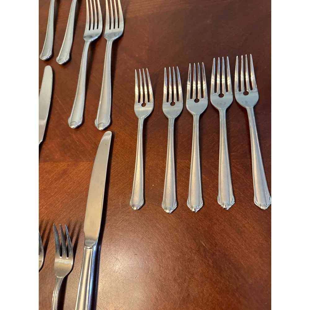 Mikasa Gerald Patrick 18-8 Stainless Steel Flatware Set